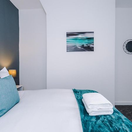 הוילה Cosy 3 Bed 3 Bath House - Central Liverpool -Self Check-In & Free Parking! מראה חיצוני תמונה